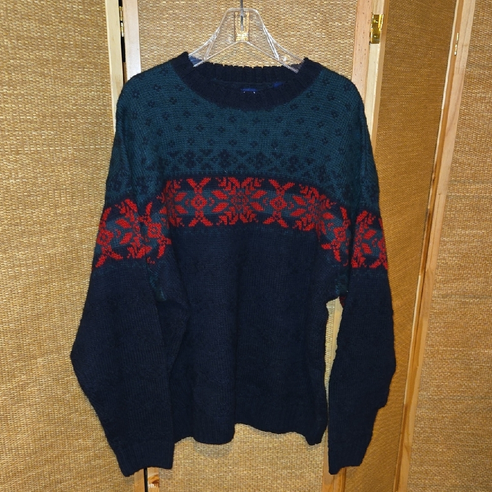 GAP Dark Blue, Green and Red Wool Snowflake Patterned Sweater